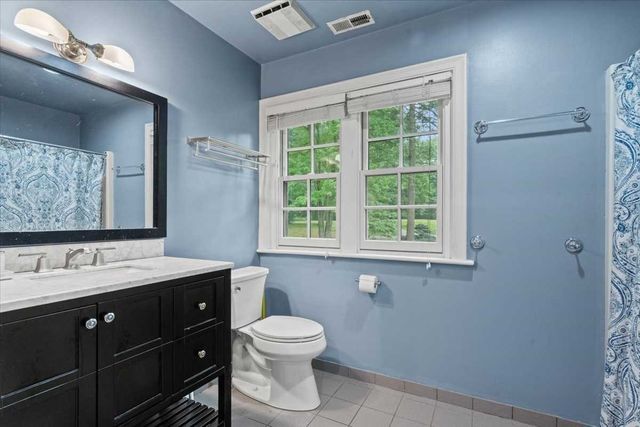 68 Vaughn Hill Rd, Bolton, MA 01740