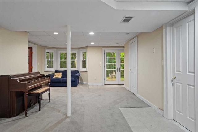68 Vaughn Hill Rd, Bolton, MA 01740