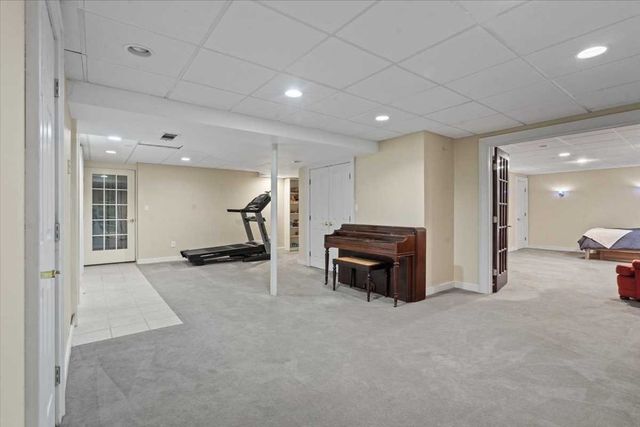 68 Vaughn Hill Rd, Bolton, MA 01740