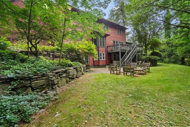 68 Vaughn Hill Rd, Bolton, MA 01740