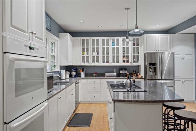 68 Vaughn Hill Rd, Bolton, MA 01740