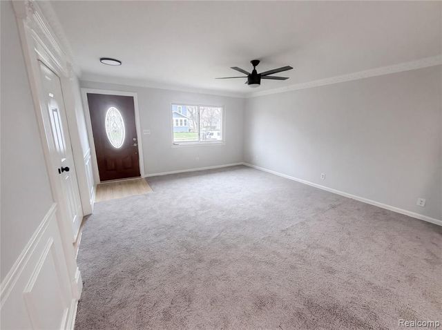 916 Longfellow Avenue, Royal Oak, MI 48067