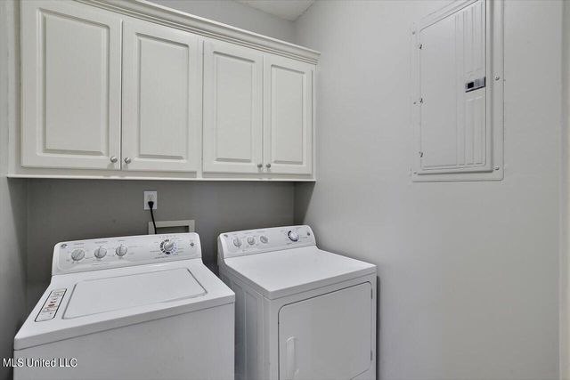 143 Navajo Circle, Clinton, MS 39056