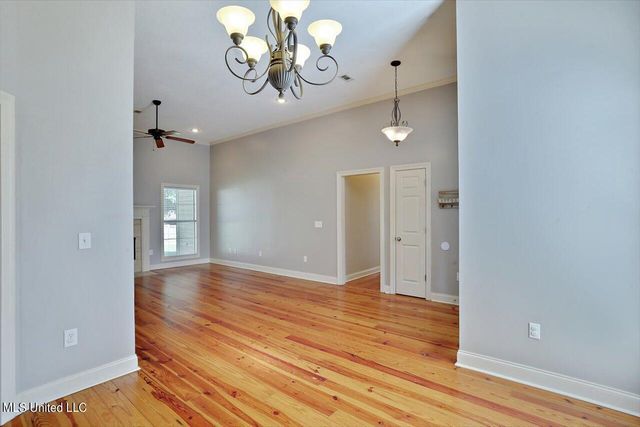 143 Navajo Circle, Clinton, MS 39056