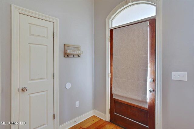 143 Navajo Circle, Clinton, MS 39056