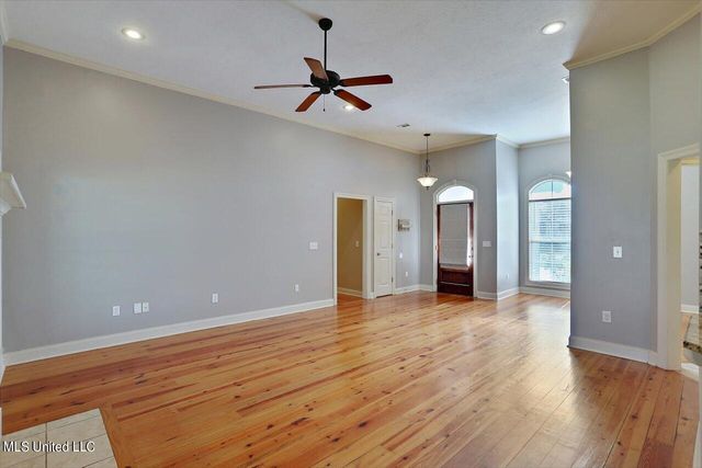 143 Navajo Circle, Clinton, MS 39056