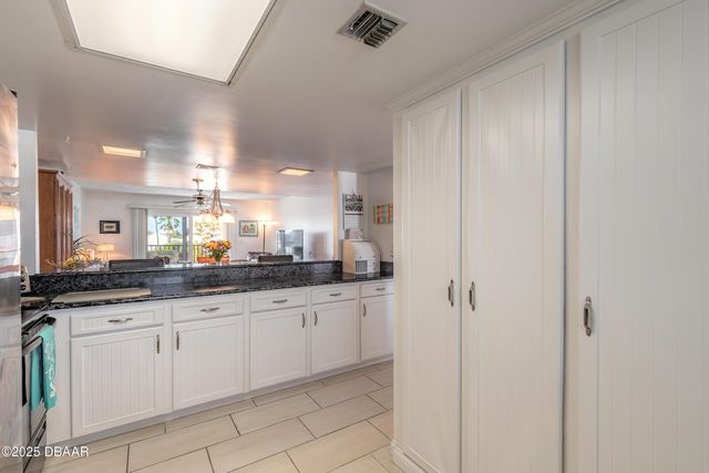 2626 S Atlantic Ave Apt 302, Daytona Beach Shores, FL 32118