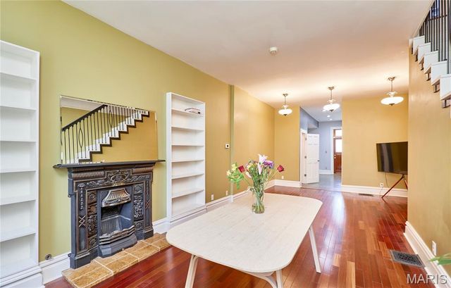 2719 Arsenal Street, St Louis, MO 63118