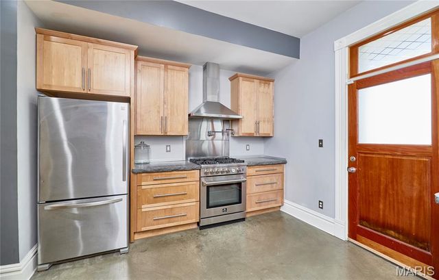 2719 Arsenal Street, St Louis, MO 63118