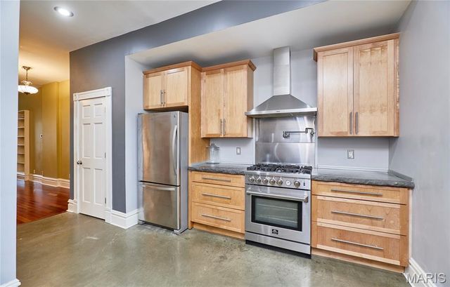 2719 Arsenal Street, St Louis, MO 63118