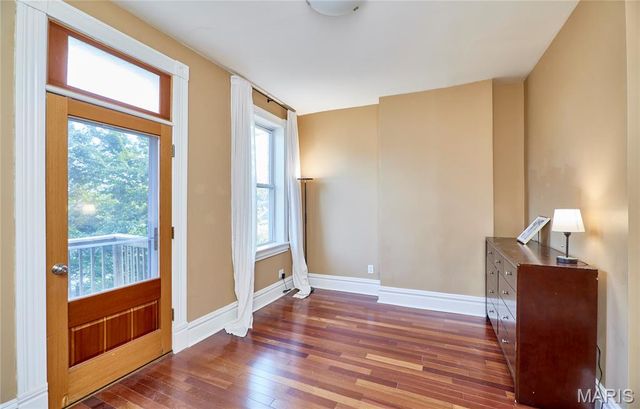 2719 Arsenal Street, St Louis, MO 63118