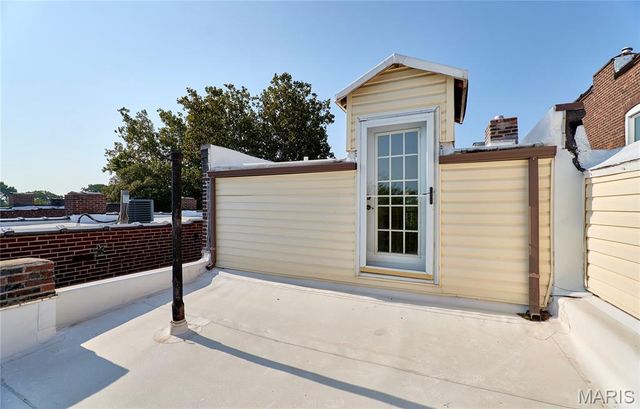 2719 Arsenal Street, St Louis, MO 63118