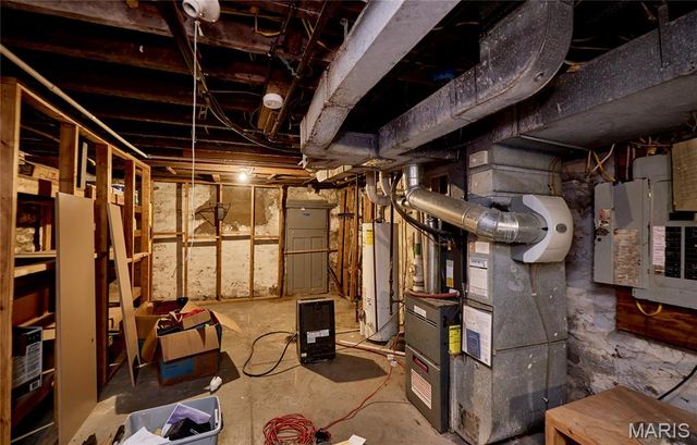 2719 Arsenal Street, St Louis, MO 63118