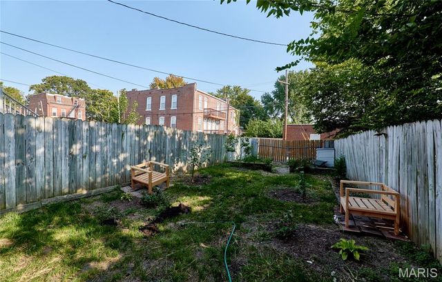 2719 Arsenal Street, St Louis, MO 63118