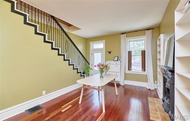 2719 Arsenal Street, St Louis, MO 63118