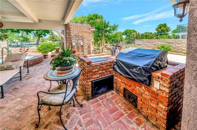 433 Fairway, Palmdale, CA 93551
