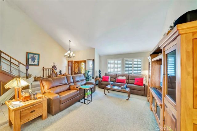 433 Fairway, Palmdale, CA 93551