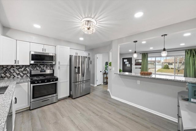 185 W Uncas AVENUE, Milwaukee, WI 53207