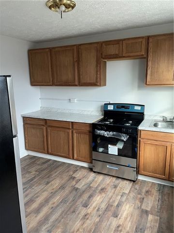 1133 Maryland Ave, Duquesne, PA 15110