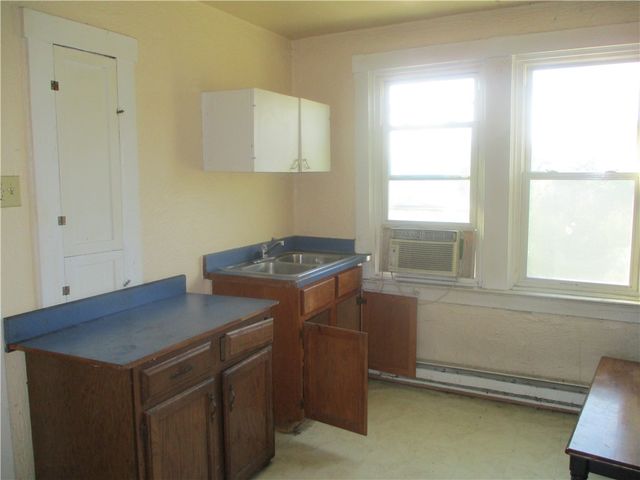 1133 Maryland Ave, Duquesne, PA 15110