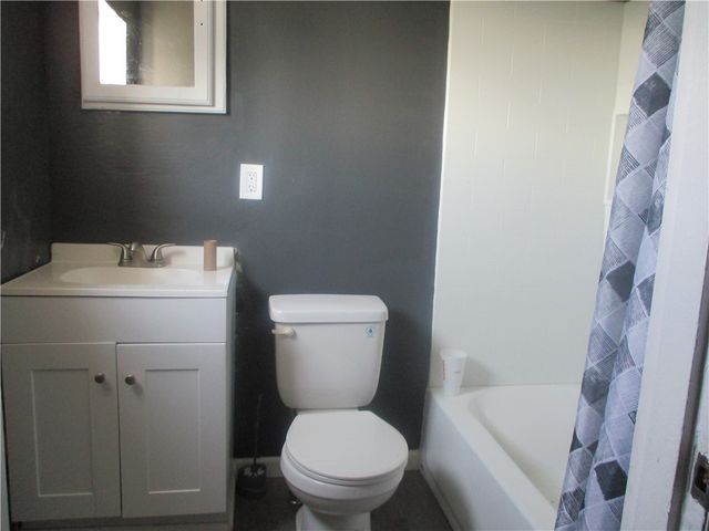 1133 Maryland Ave, Duquesne, PA 15110