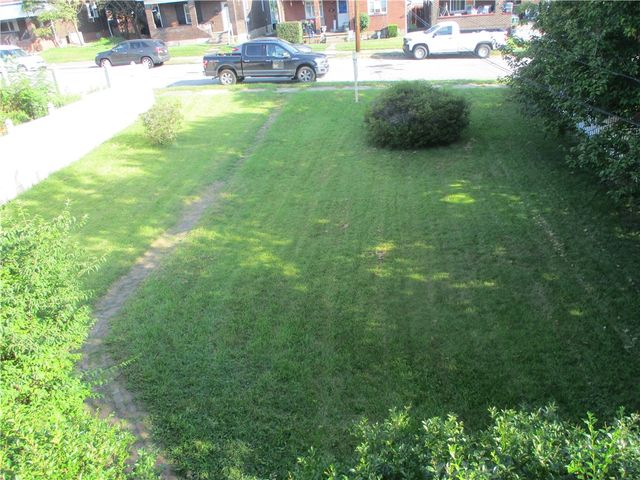 1133 Maryland Ave, Duquesne, PA 15110