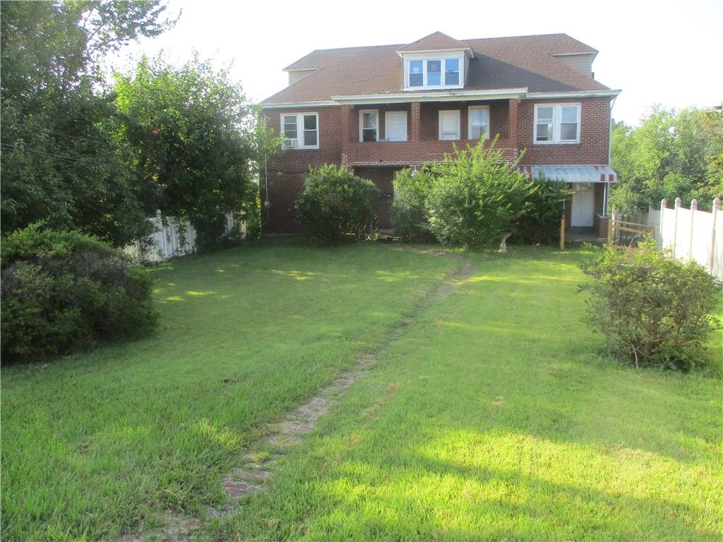 1133 Maryland Ave, Duquesne, PA 15110