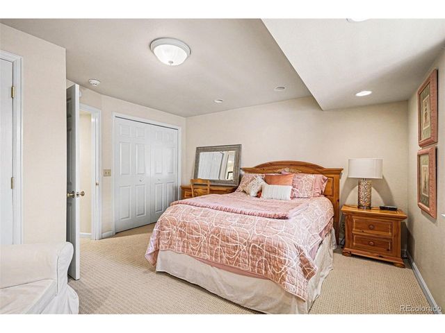 1574 Sunset Ridge Rd, Highlands Ranch, CO 80126