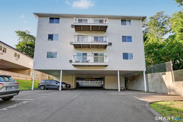 7 Hamilton Avenue 43, Norwalk, CT 06854