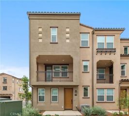 2215 W Orange Ave 12, Anaheim, CA 92804