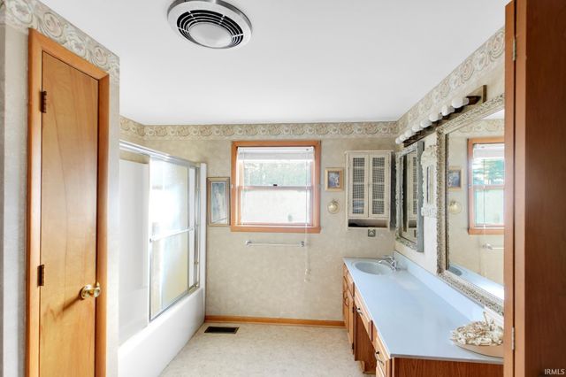 4444 S Old State Road 37, Bloomington, IN 47401