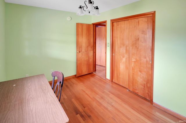 4444 S Old State Road 37, Bloomington, IN 47401