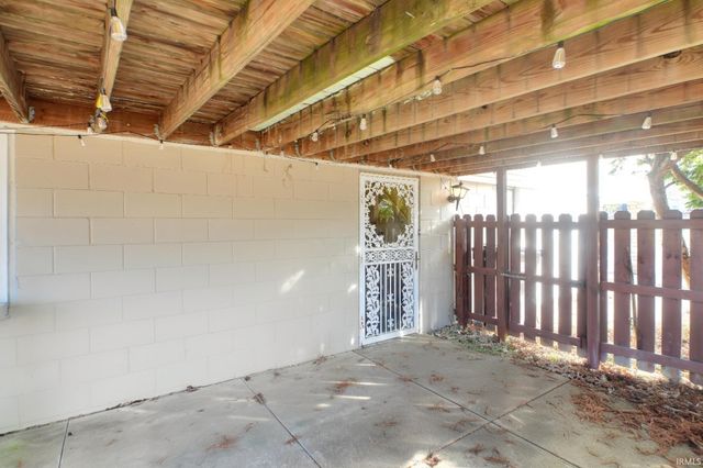 4444 S Old State Road 37, Bloomington, IN 47401