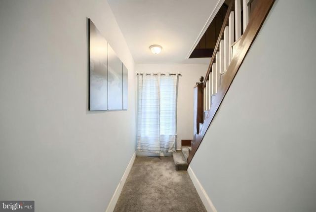 2402 CRALEY RD, Windsor, PA 17366