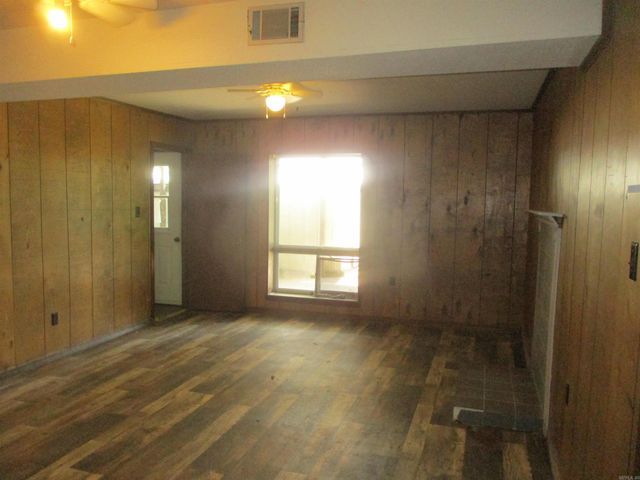 121 Vista Lane, Fairfield Bay, AR 72088