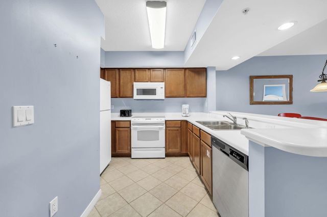 1324 SE Miracle Strip Parkway UNIT 402, Fort Walton Beach, FL 32548