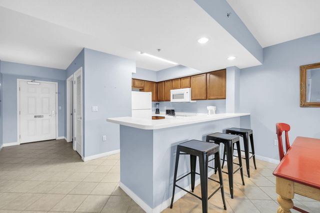 1324 SE Miracle Strip Parkway UNIT 402, Fort Walton Beach, FL 32548