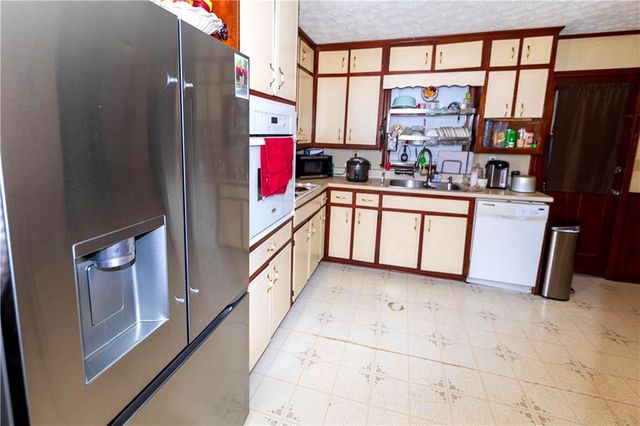 775 Shannon Way, Lawrenceville, GA 30044