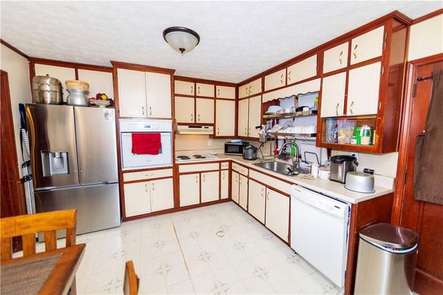 775 Shannon Way, Lawrenceville, GA 30044