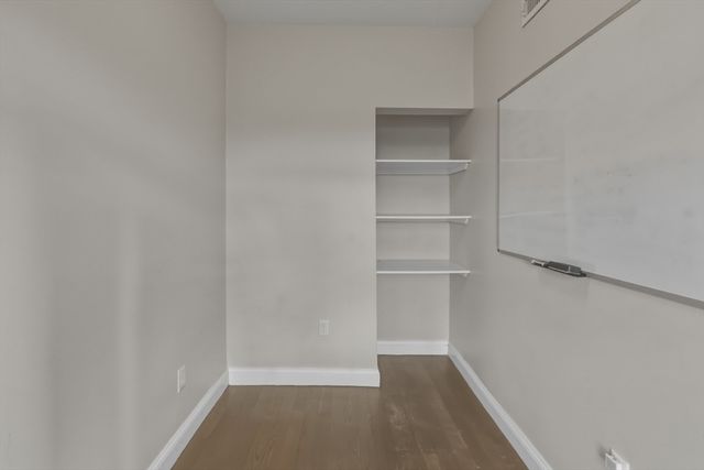 135 Havre 3, Boston, MA 02128