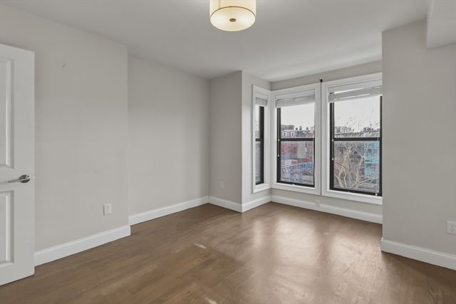 135 Havre 3, Boston, MA 02128