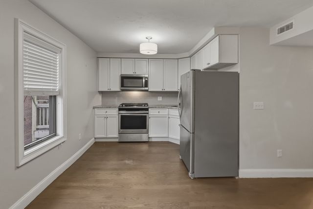 135 Havre 3, Boston, MA 02128