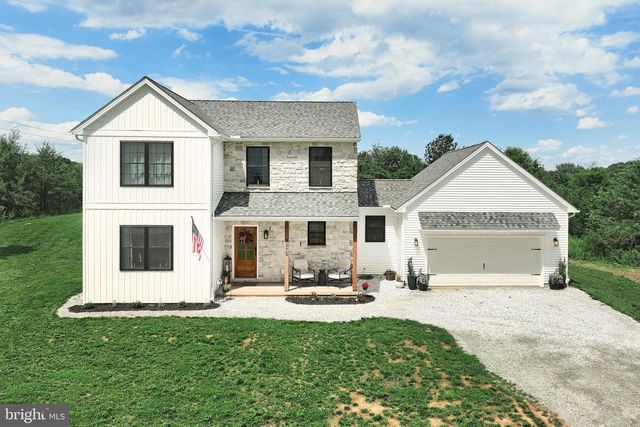 4575 LEWISBERRY RD, York, PA 17404