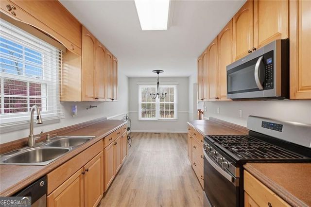 638 Oberlochen Way, Douglasville, GA 30134