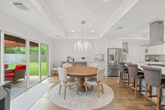 5451 Stillbrooke Drive, Houston, TX 77096