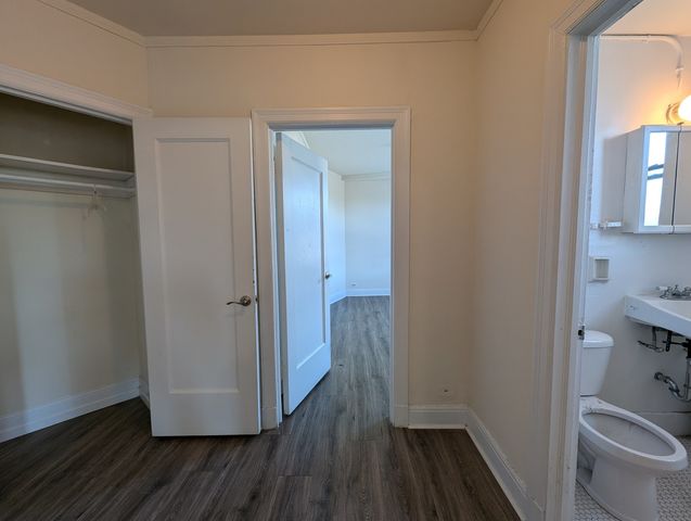 3335 W Diversey Avenue 102, Chicago, IL 60647