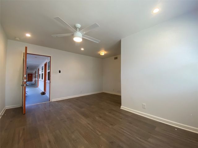 4927 San Jacinto Street 114, Dallas, TX 75206