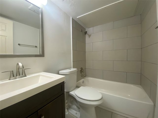 4927 San Jacinto Street 114, Dallas, TX 75206