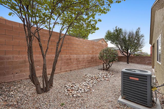 11016 Segunda Street NW, Albuquerque, NM 87114