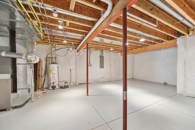 15142 Clearview Lane, Urbandale, IA 50323